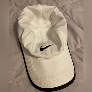 White Nike women’s hat